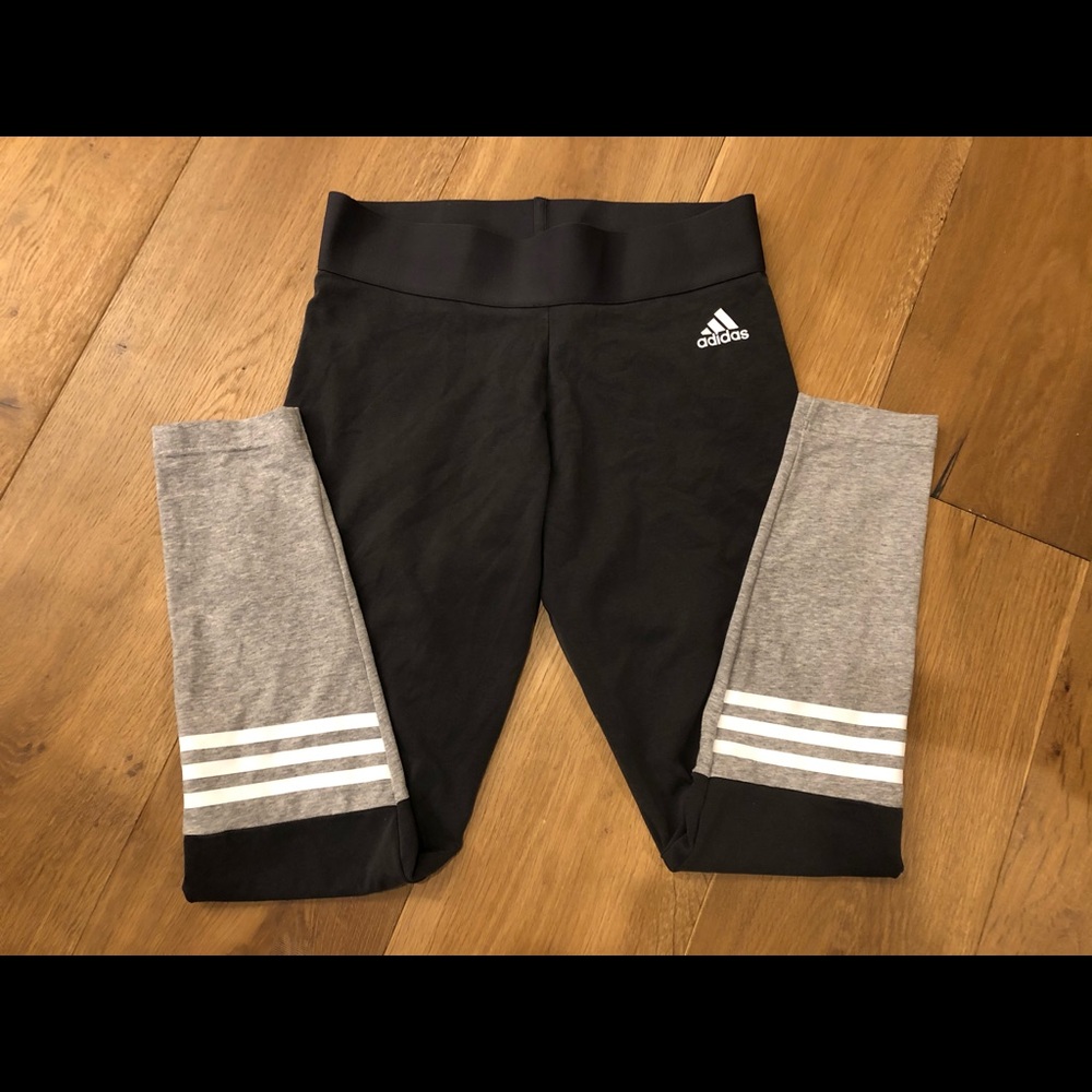 Adidas leggings size M
